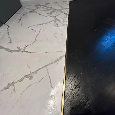 Loft De Standing * 绍莱